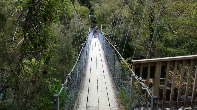 三峡口城堡山-07.jpeg 三峡口城堡山 07