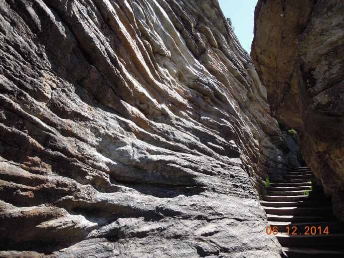 回斑夫-08.jpeg 回斑夫 08