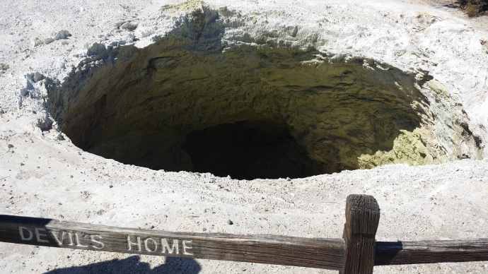 地狱之门-05.jpeg 地狱之门 05