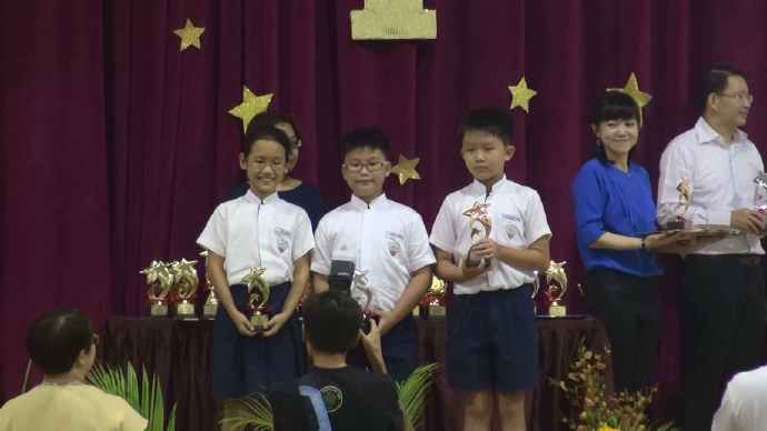 颁奖礼-03.jpeg 颁奖礼 03