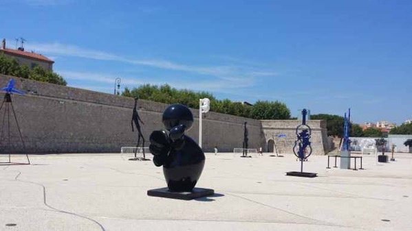 AntibesGrass-16.jpeg AntibesGrass 16