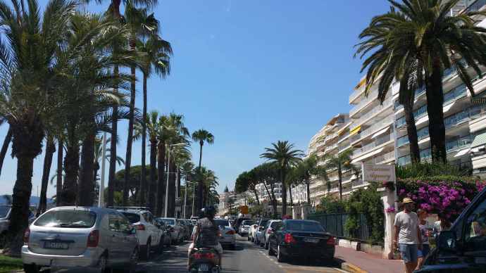 2015.6.26 南部法国（二）昂蒂布（Antibe）- 格拉斯（Grass）