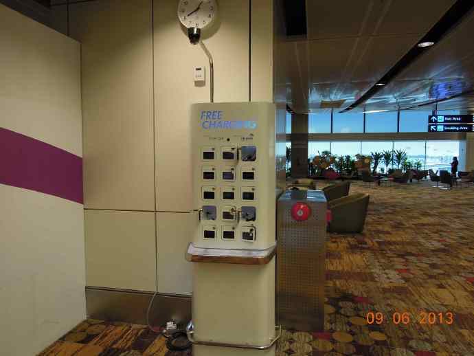 BJAirportScared-03.jpeg BJAirportScared 03