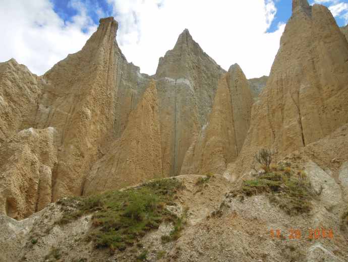 CliffPuzzling-09.jpeg CliffPuzzling 09