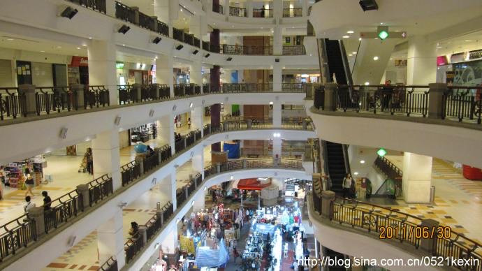 KLTimesSquare-02.jpeg KLTimesSquare 02