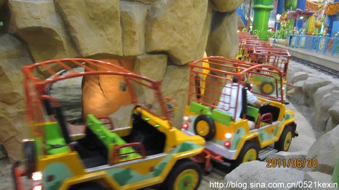 KLTimesSquare-08.jpeg KLTimesSquare 08