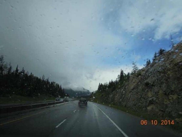 LousieLake-01.jpeg LousieLake 01