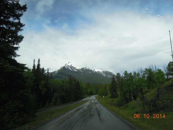 LousieLake-02.jpeg LousieLake 02