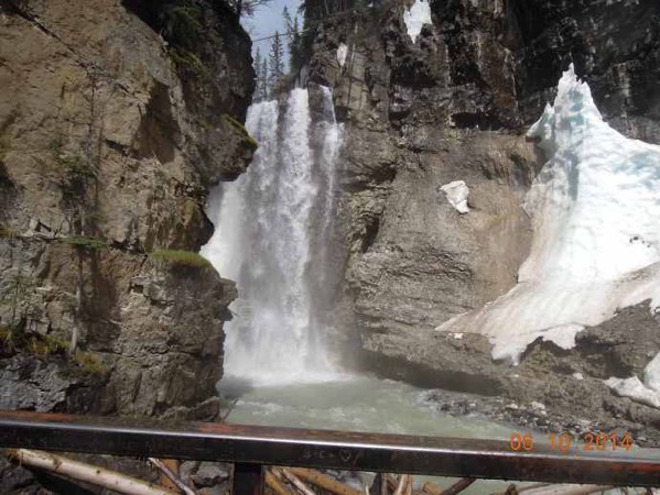 LousieLake-22.jpeg LousieLake 22