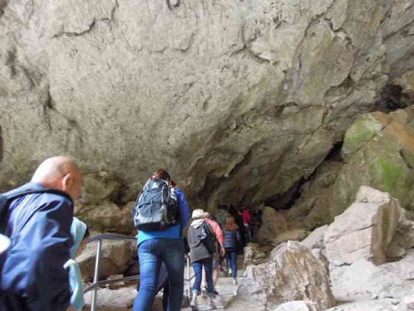 LucasCave-05.jpeg LucasCave 05