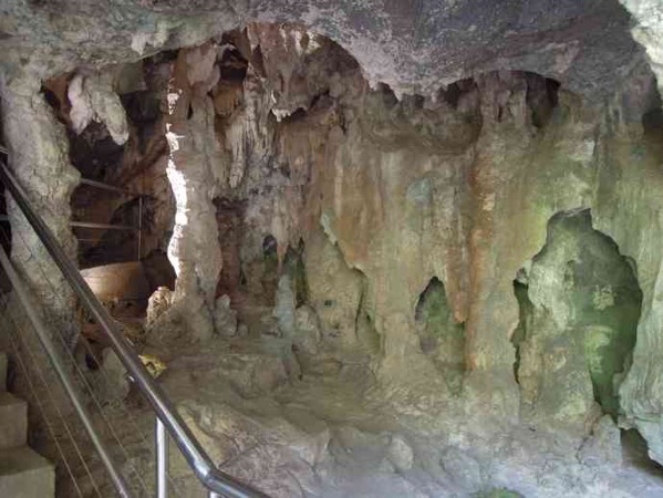 LucasCave-14.jpeg LucasCave 14