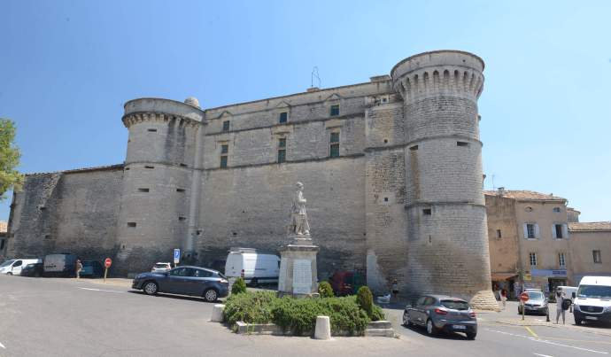 You are currently viewing 2015.06.30 法国南部（六）奥朗日Orange – 石头城Gordes