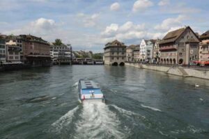 Read more about the article 2015.06.19 瑞士（一）苏黎世