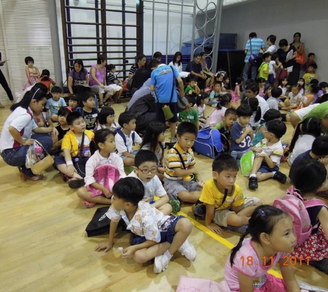 学校报到日-01.jpeg 学校报到日 01