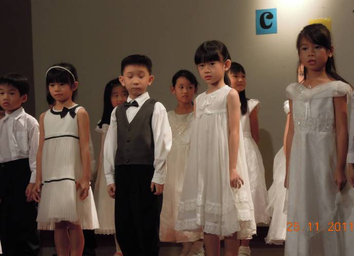 25日毕业典礼-10.jpeg 25日毕业典礼 10