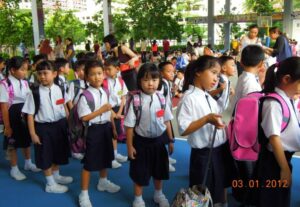 Read more about the article 2012年1月3日开学啦